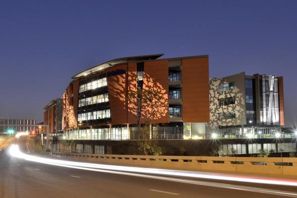 307  m² Office Space