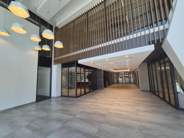 1 450  m² Office Space