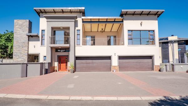 5 Bedroom House