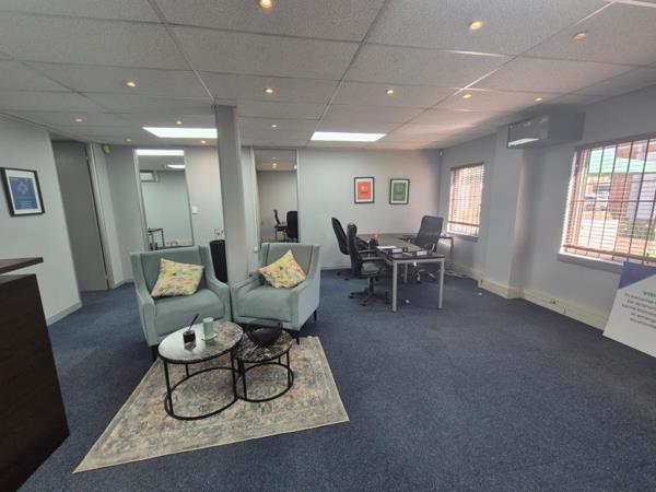 592  m² Office Space