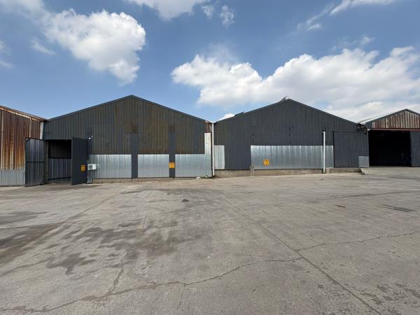 3 200 m² Industrial space