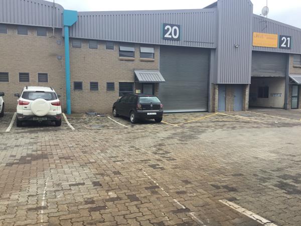 370  m² Industrial space