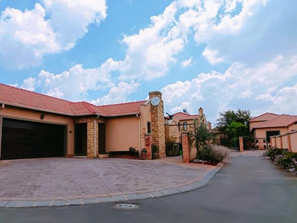 3 Bedroom Townhouse