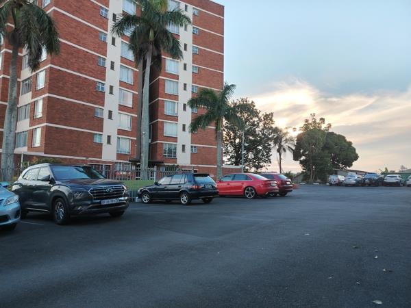 2.5 Bedroom Apartment