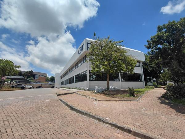 68  m² Commercial space