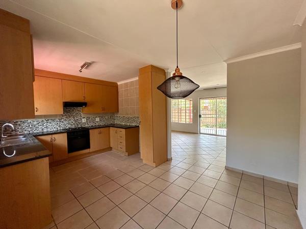 3 Bedroom Townhouse in Equestria