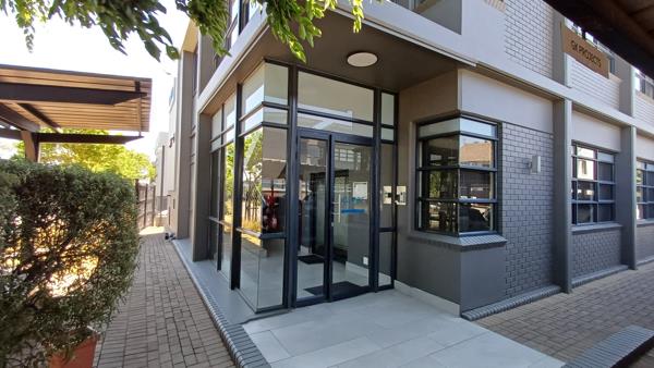 230  m² Commercial space