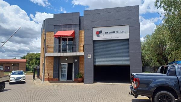 448  m² Industrial space