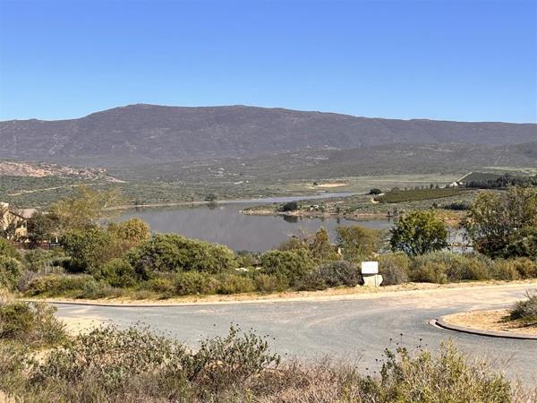 814 m² Land