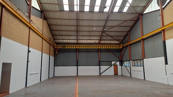 543  m² Industrial space