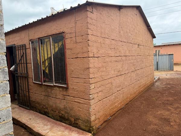 2 Bedroom House