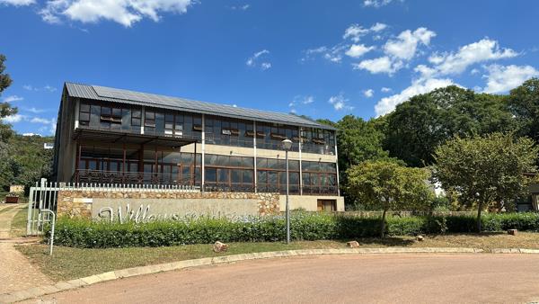 2 078  m² Commercial space