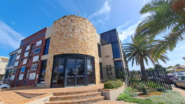 94  m² Commercial space