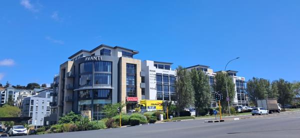 632  m² Office Space