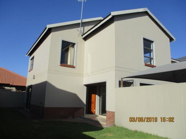 3 Bedroom Townhouse
