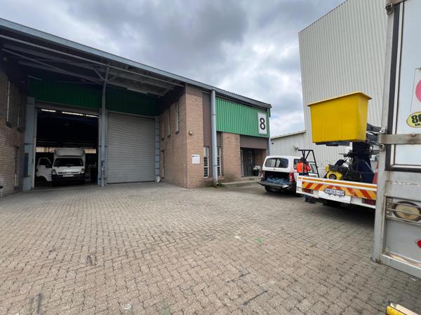 379  m² Industrial space