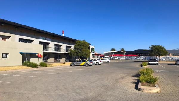 236  m² Office Space