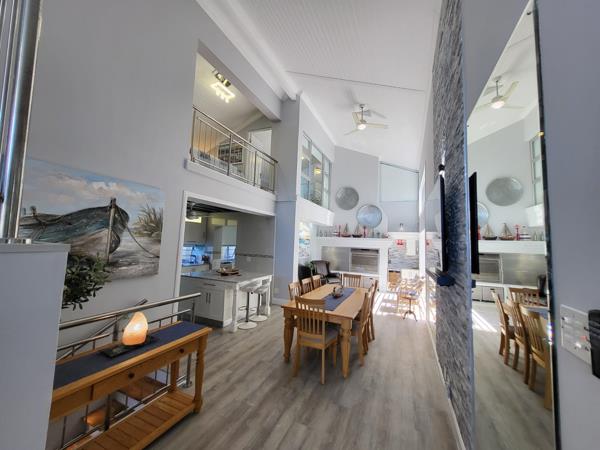 6 Bedroom House