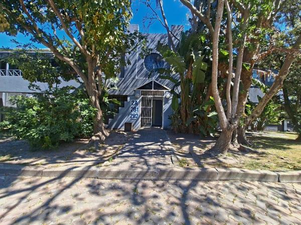 275  m² Commercial space