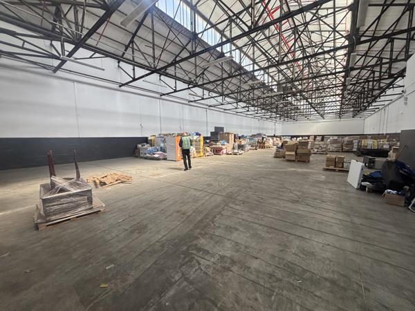 980  m² Industrial space