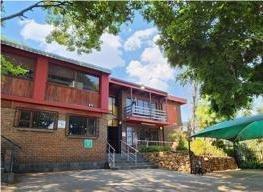 450  m² Commercial space