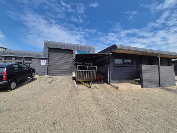 144  m² Industrial space