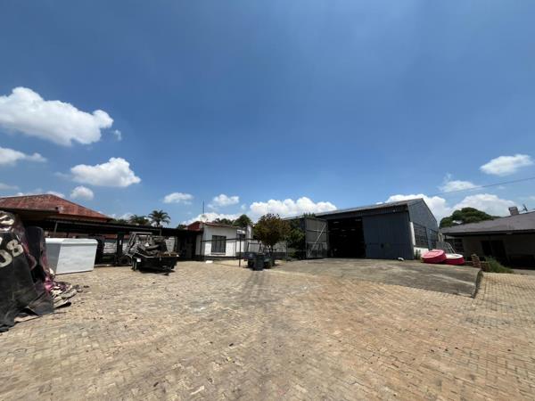 2 900  m² Industrial space