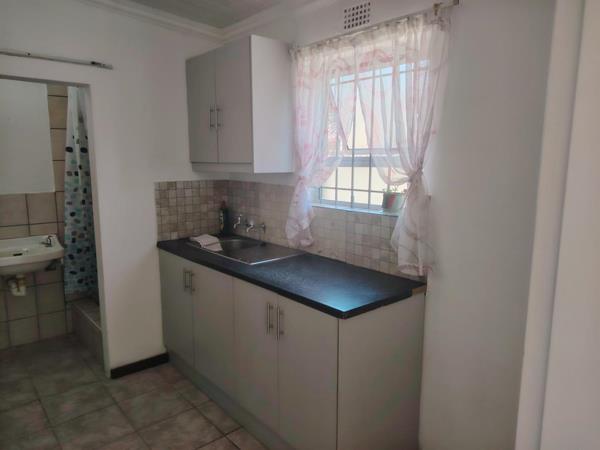 1 Bedroom Garden Cottage