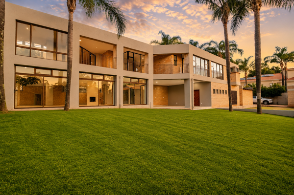 5 Bedroom House