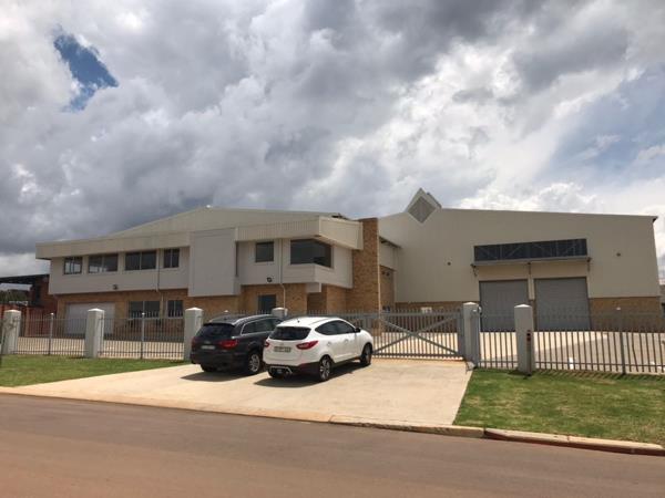 140  m² Industrial space