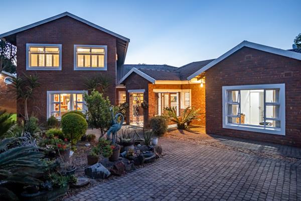 7 Bedroom House