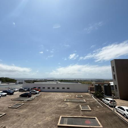 56  m² Commercial space