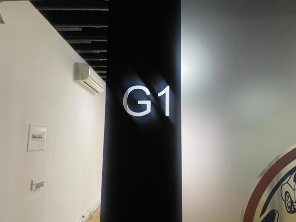 125  m² Retail Space