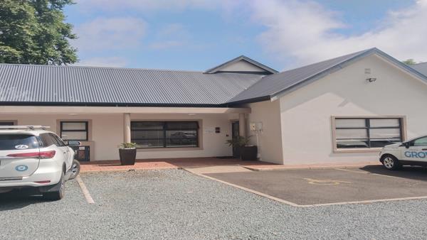 70  m² Commercial space