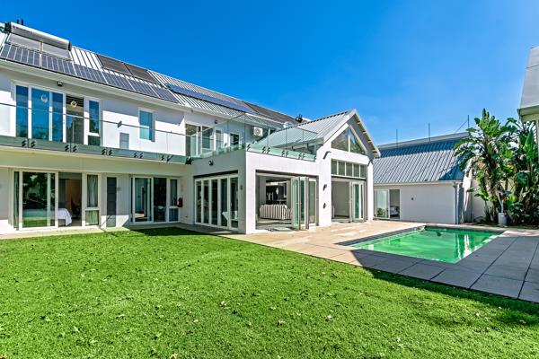 6 Bedroom House