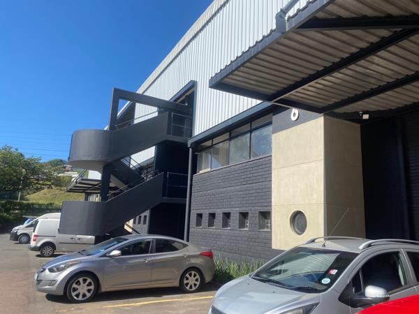 768  m² Industrial space