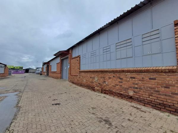 270  m² Industrial space