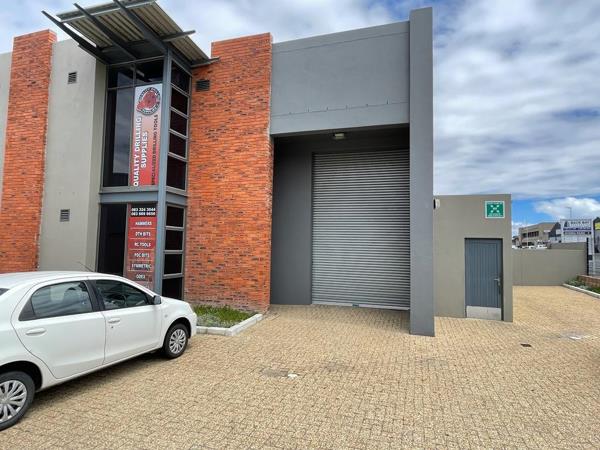 221  m² Industrial space