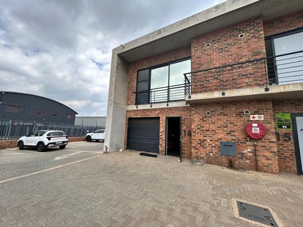 137  m² Industrial space