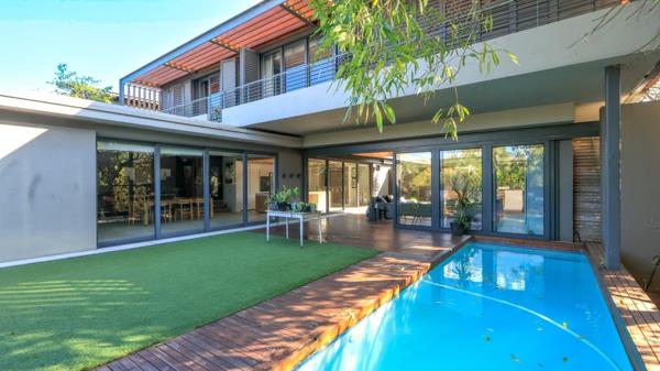 5 Bedroom House
