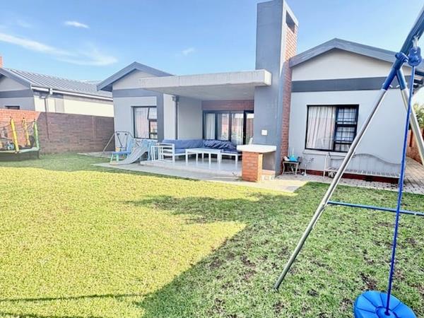 3 Bedroom Townhouse