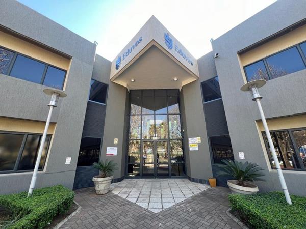 2 081  m² Office Space