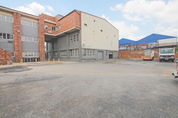 413 m² Industrial space
