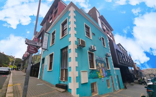 290  m² Commercial space