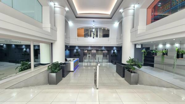 418 m² Office Space