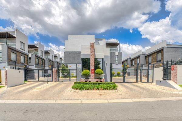 4 Bedroom Townhouse