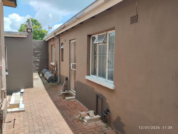 1 Bedroom Garden Cottage