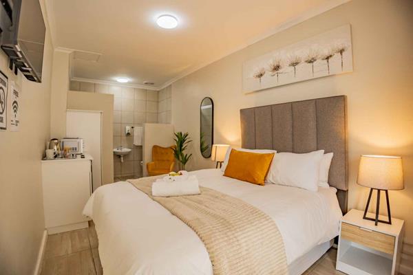 1 Bedroom Apartment