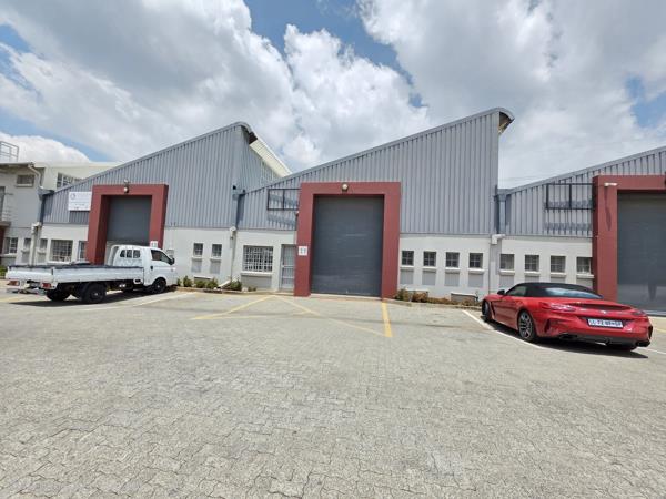 355  m² Industrial space