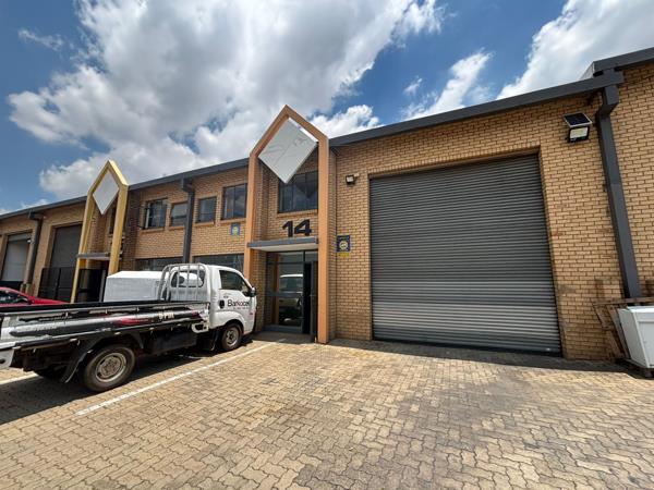 333  m² Industrial space